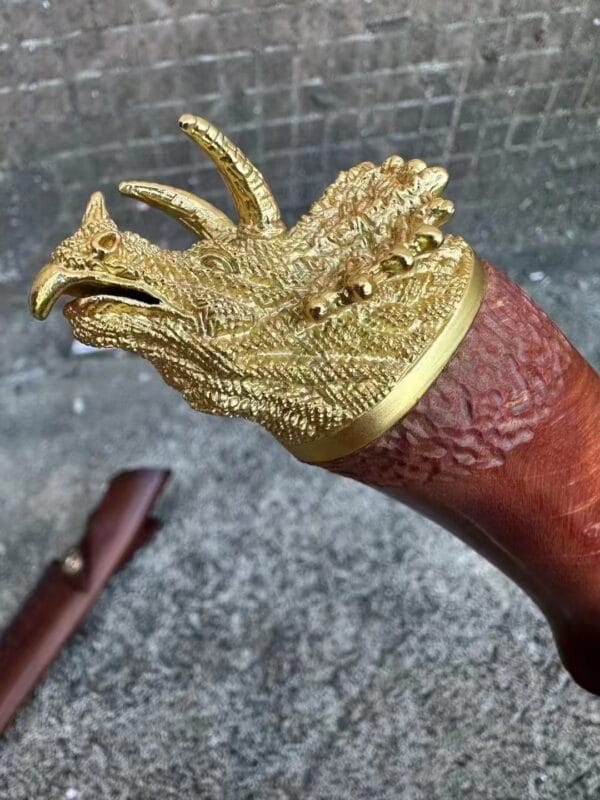 Handcrafted Damascus Hunting Knife by HikingElements - Dragon Head Design.