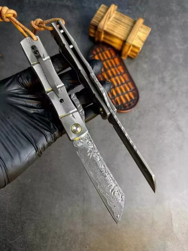 82-Layer Japanese Damascus Steel Hunting Knife by HikingElements - Folding Pocket Tool.