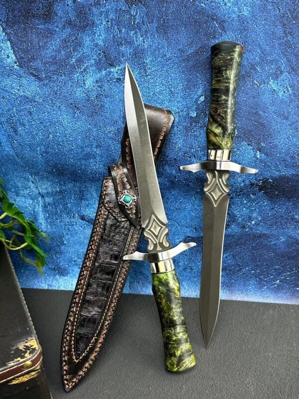 HikingElements Collectible Handcrafted Wootz Steel Dirk Fixed Blade Hunting Dagger