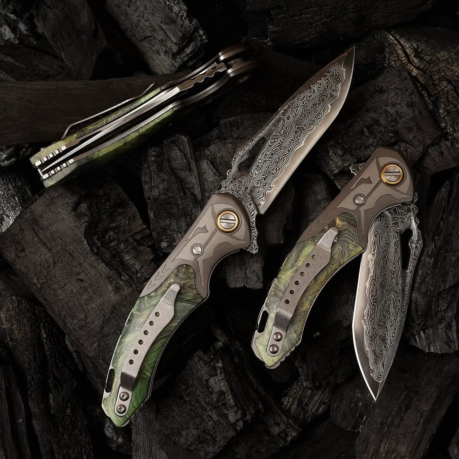 Damascus EDC Folding Knife by HikingElements - Wood Handle Compact Tool.