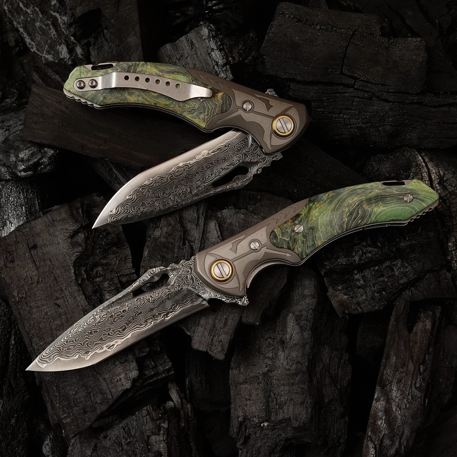 Damascus EDC Folding Knife by HikingElements - Wood Handle Compact Tool.
