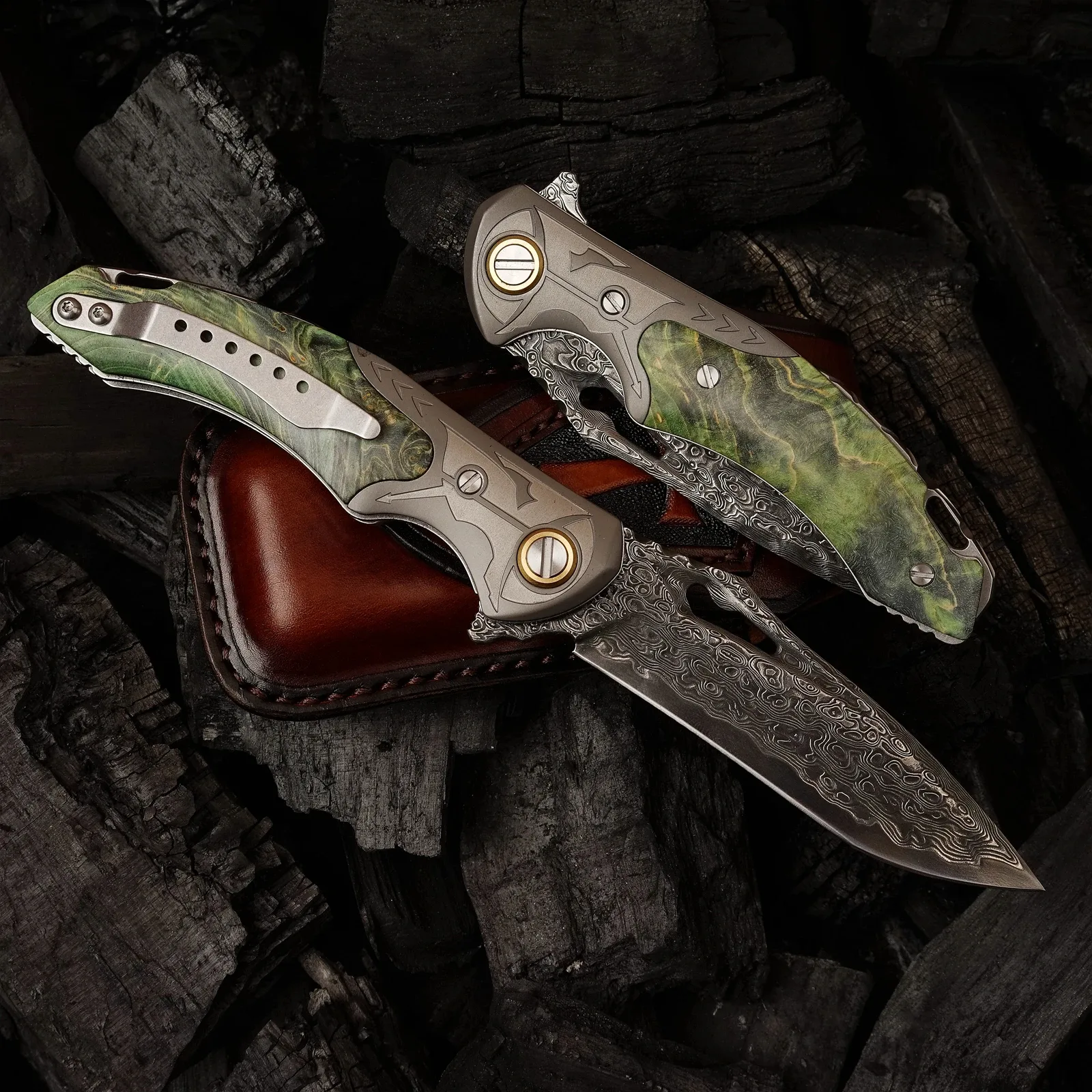 Damascus EDC Folding Knife by HikingElements - Wood Handle Compact Tool.