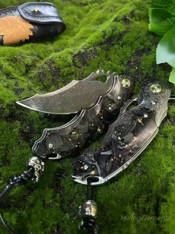 Japanese Damascus Steel Pocket Knife by HikingElements - Carbon Fiber Folding Tool.