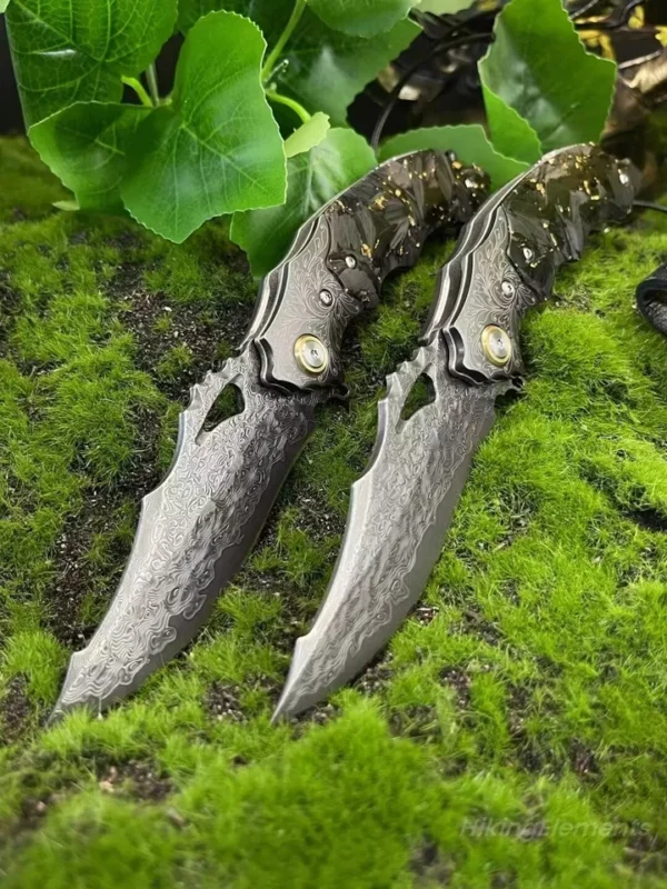 Japanese Damascus Steel Pocket Knife by HikingElements - Carbon Fiber Folding Tool.