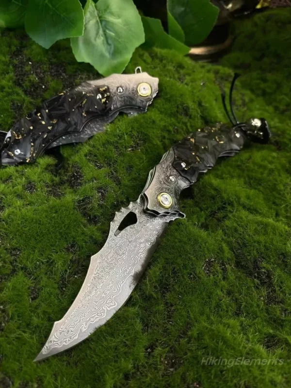 Japanese Damascus Steel Pocket Knife by HikingElements - Carbon Fiber Folding Tool.