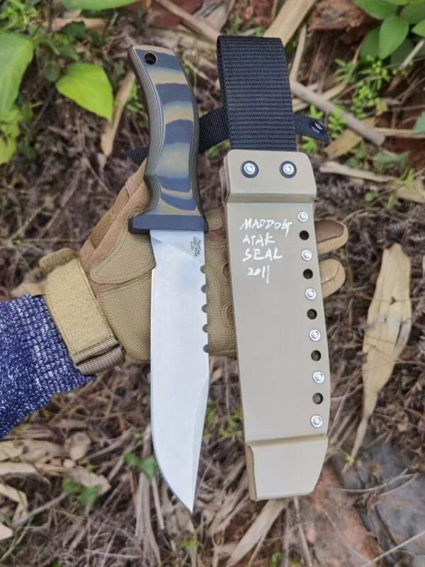 Mad Dog A8 Steel Hunting Knife with black G10 handle and Kydex sheath By Hikingelements