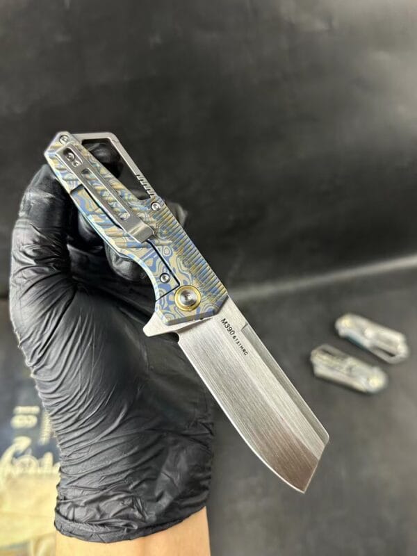 Little Tank M390 Folding Knife with Titanium Handle - HikingElements