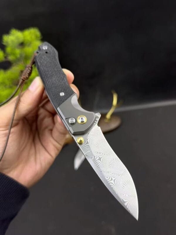 87-Layer Damascus Steel Folding Knife with Push-Button Lock and Linen Handle - HikingElements