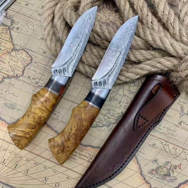 Handmade VG10 Damascus Hunting Knife with Leather Sheath - HikingElements