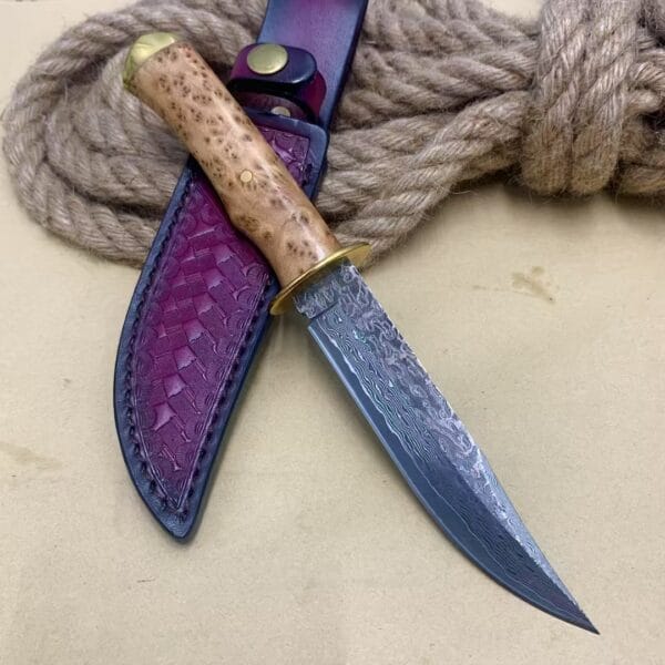 VG10 Damascus Fixed Blade Hunting Knife with Leather Sheath - HikingElements