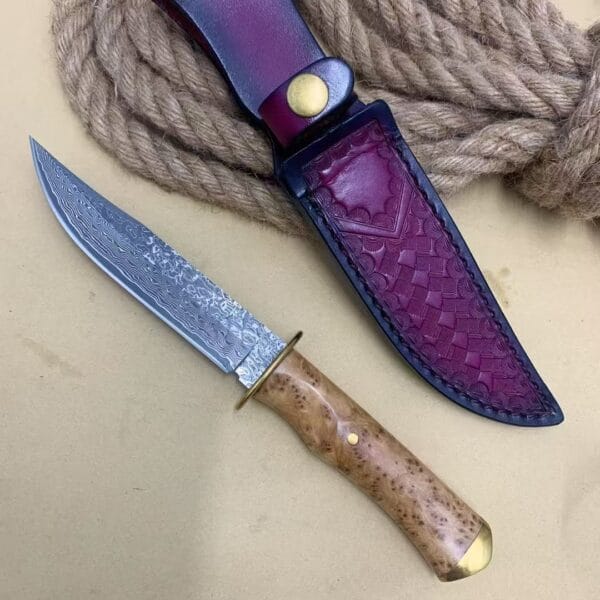 VG10 Damascus Fixed Blade Hunting Knife with Leather Sheath - HikingElements
