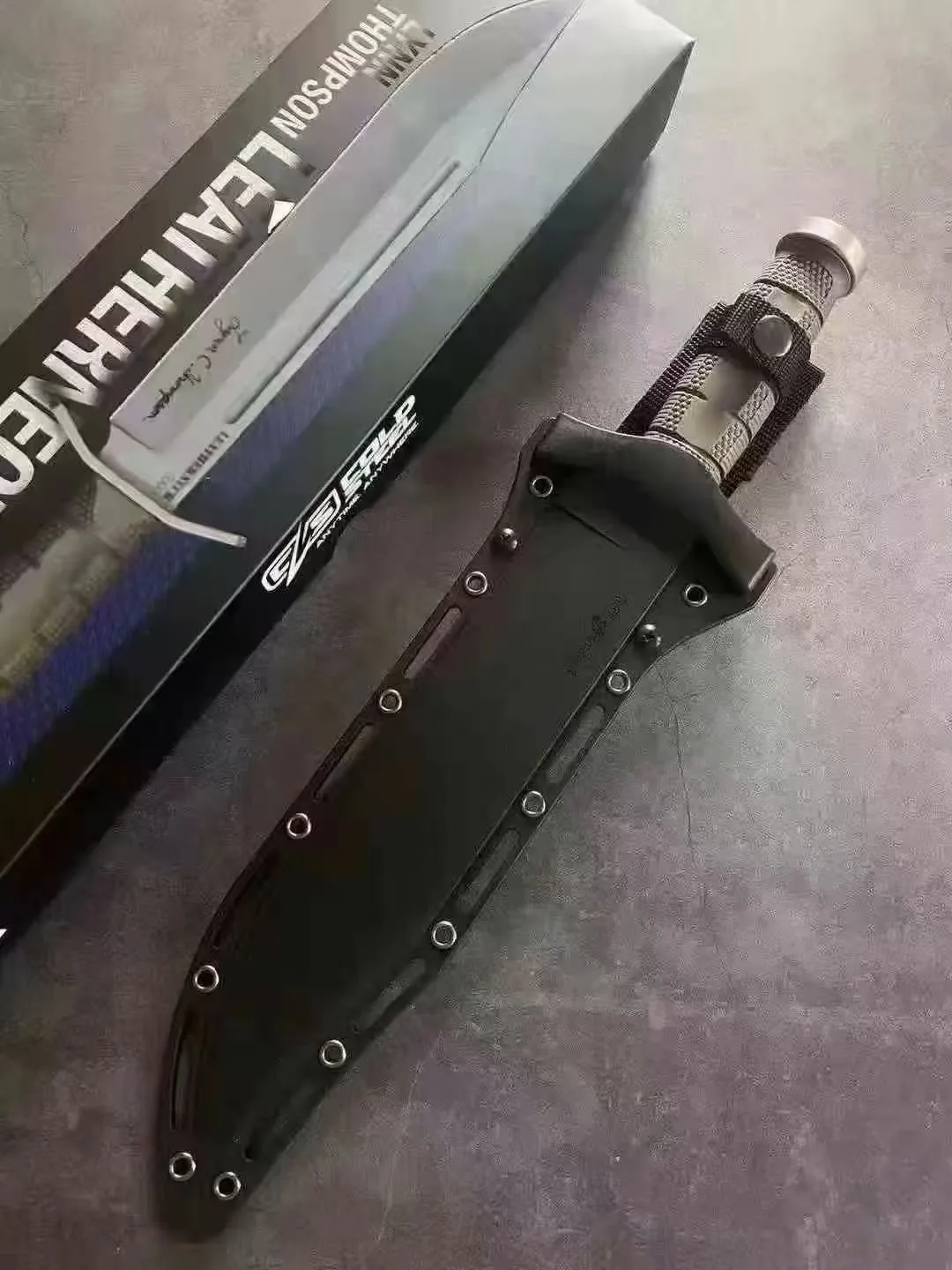 Cold Steel Leatherneck USMC Survival Knife Lynn Thompson Signed - HikingElements